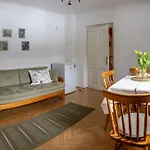 Apartma House Skantar