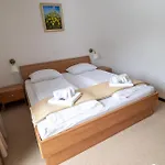 House Skantar