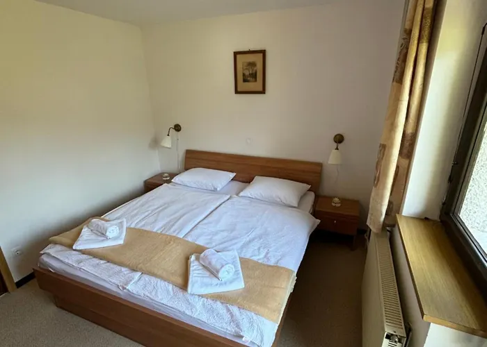 House Skantar アパート *